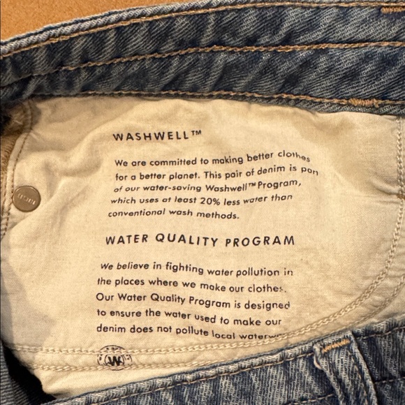 Banana Republic Slouch Straight Light Blue Full Jeans - Picture 9 of 9